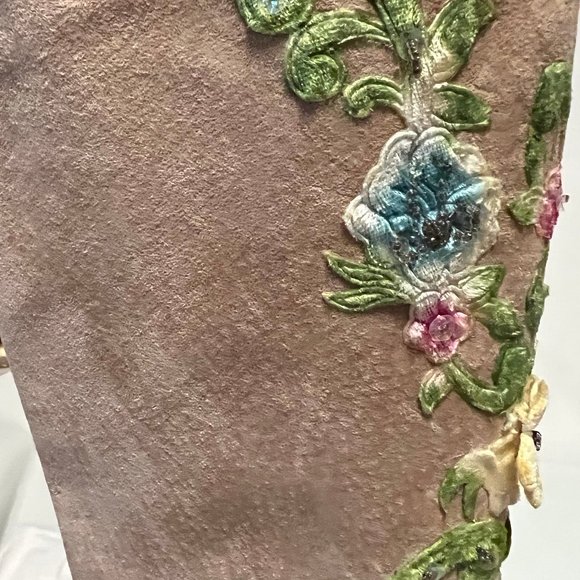 NewPort News Easy Style Tan Suede Upcycled Embroidered Knee Boots - Picture 10 of 13